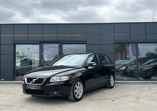 Volvo V50 cena 17900 przebieg: 250000, rok produkcji 2009 z Polanica-Zdrój małe 352